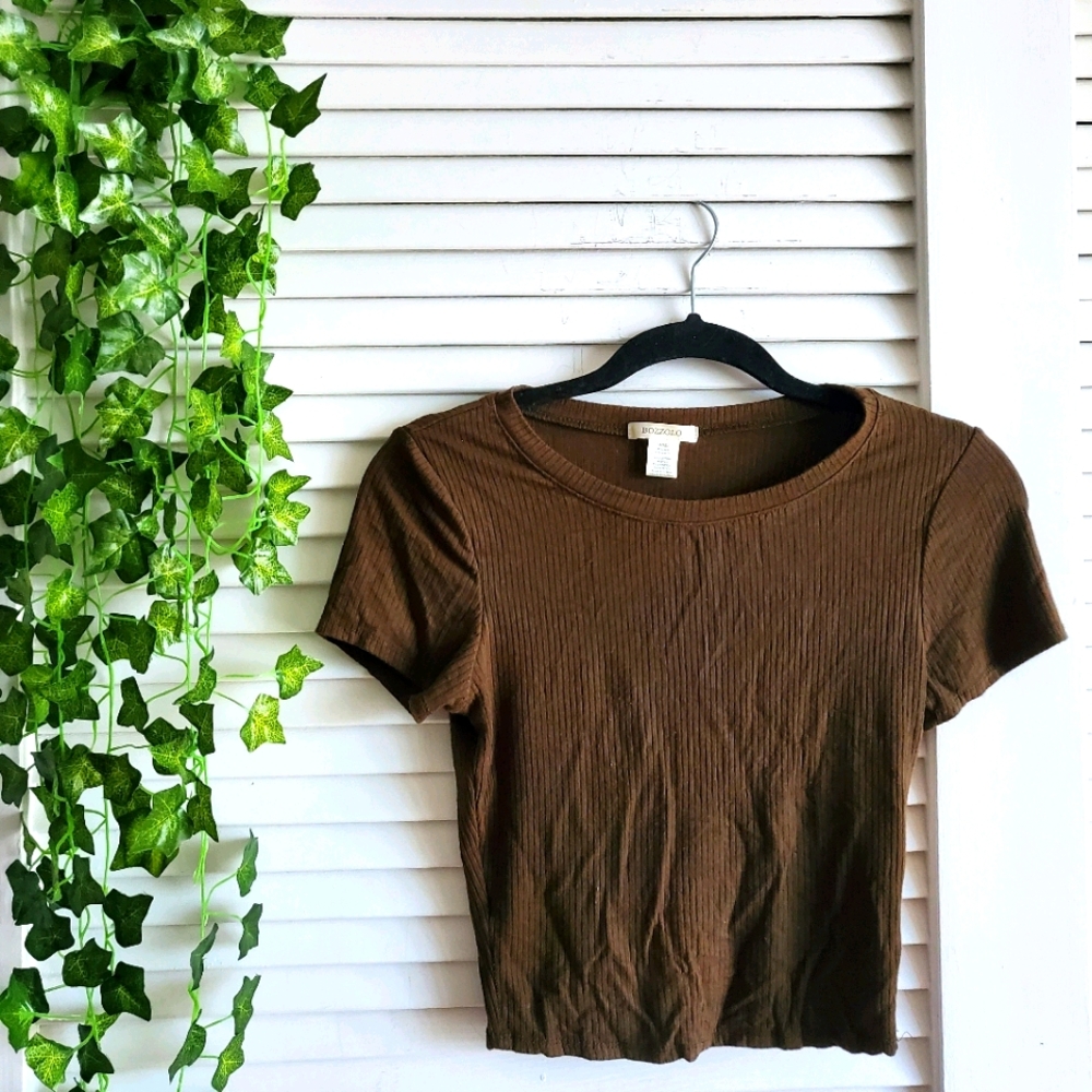 Green croptop